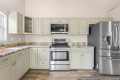 21400 E 11th Avenue, Aurora, CO 80018 - Photo 10