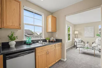 1372 S Duquesne Court, Aurora, CO 80018 - Photo 22