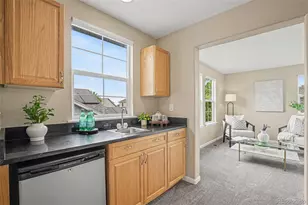 1372 S Duquesne Ct, Aurora, CO 80018 - Photo 22
