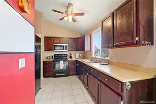 4059 S Dunkirk Way, Aurora, CO 80013 - Photo 10