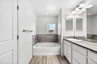 56534 E 24th Avenue, Strasburg, CO 80136 - Photo 32