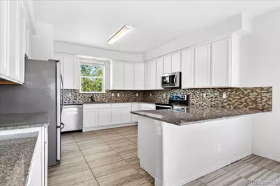 56534 E 24th Avenue, Strasburg, CO 80136 - Photo 8