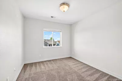 56534 E 24th Avenue, Strasburg, CO 80136 - Photo 20