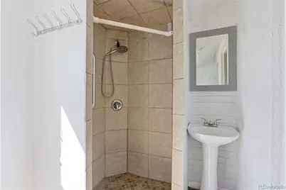 714 W Mesa Avenue, Pueblo, CO 81004 - Photo 16