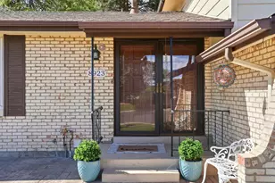 8923 W Warren Dr, Lakewood, CO 80227 - Photo 6