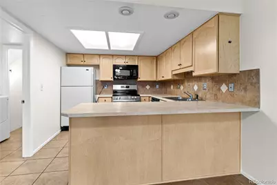 13952 E Arizona Avenue, Aurora, CO 80012 - Photo 8