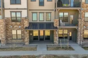 285 High Point Dr, Longmont, CO 80504 - Photo 2