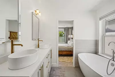 2538 N Clarkson Street, Denver, CO 80205 - Photo 16