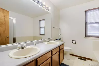 6254 Laguna Circle, Highlands Ranch, CO 80130 - Photo 16