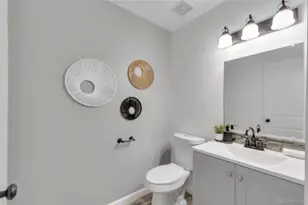 9867 Croke Dr, Denver, CO 80260 - Photo 14