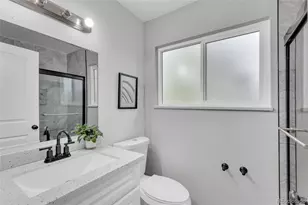 9867 Croke Dr, Denver, CO 80260 - Photo 16