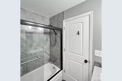 9867 Croke Drive, Denver, CO 80260 - Photo 14
