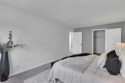 9867 Croke Drive, Denver, CO 80260 - Photo 12