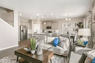 810 N Clubview St, Watkins, CO 80137 - Photo 8