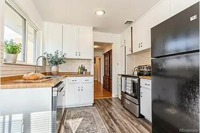 5210 E 33rd Avenue, Denver, CO 80207 - Photo 14