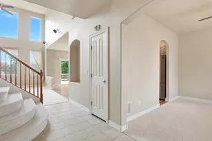 7208 Randolph Ct, Fort Collins, CO 80526 - Photo 4