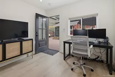 940 S Logan Street, Denver, CO 80209 - Photo 38