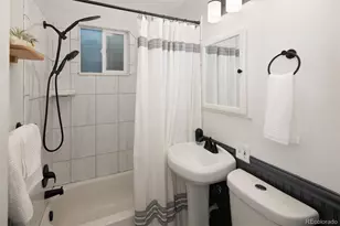 940 S Logan St, Denver, CO 80209 - Photo 24