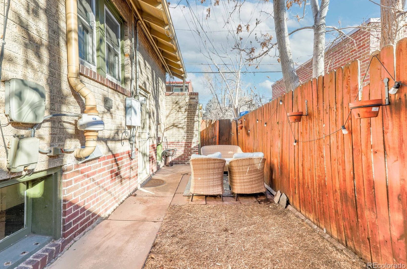 614 Ellsworth Ave, Denver CO  80209-2012 exterior
