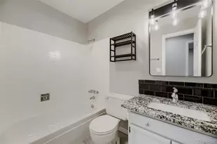 7136 W Portland Ave, Littleton, CO 80128 - Photo 16
