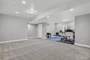 21554 E 59th Dr, Aurora, CO 80019 - Photo 34