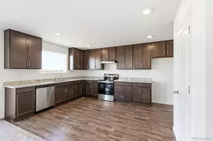 1662 S Gold Bug Wy, Aurora, CO 80018 - Photo 14