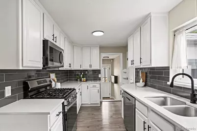 4822 S Grant Street, Englewood, CO 80113 - Photo 2