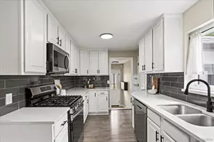 4822 S Grant St, Englewood, CO 80113 - Photo 2