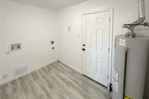 1840 W Arkansas Ave, Denver, CO 80223 - Photo 16