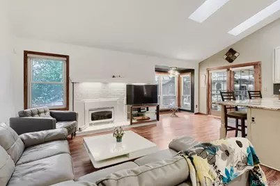 8266 S Logan Court, Littleton, CO 80122 - Photo 4