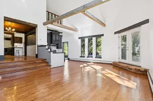 8535 E Hawaii Ln, Denver, CO 80231 - Photo 4