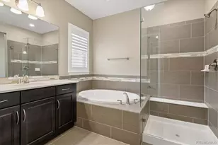 8404 E 55th Pl, Denver, CO 80238 - Photo 18