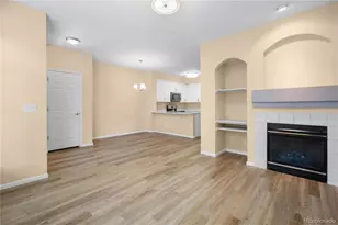 5555 E Briarwood Ave, Centennial, CO 80122 - Photo 10