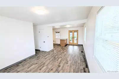 1900 E 95 Avenue, Thornton, CO 80229 - Photo 10