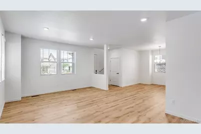 677 N Ukraine Street, Aurora, CO 80018 - Photo 12