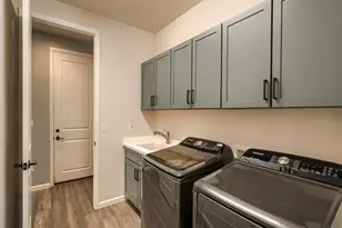 22188 E Tufts Dr, Aurora, CO 80015 - Photo 22