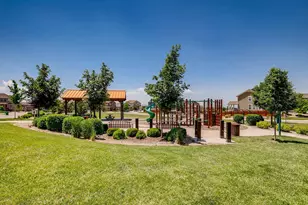 22188 E Tufts Dr, Aurora, CO 80015 - Photo 36