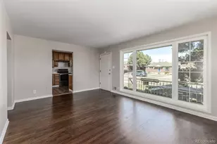 1860 E 112th Pl, Northglenn, CO 80233 - Photo 4