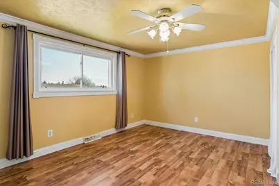 5845 W Morraine Avenue, Littleton, CO 80128 - Photo 8