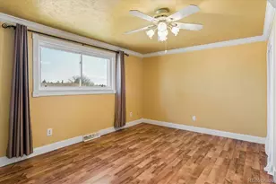 5845 W Morraine Ave, Littleton, CO 80128 - Photo 8