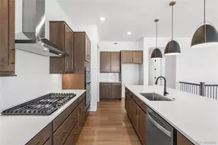 8664 S Quemoy St, Aurora, CO 80016 - Photo 4