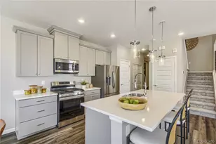 23588 E Ida Dr, Aurora, CO 80016 - Photo 8