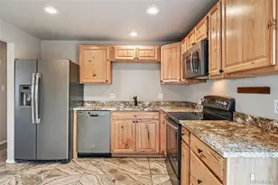 1556 S Field Ct, Lakewood, CO 80232 - Photo 12