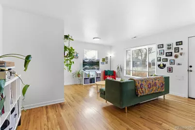 1656 Newark Street, Aurora, CO 80010 - Photo 4