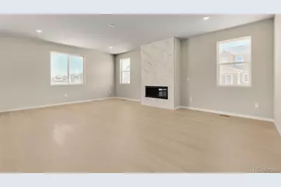 46435 Heritage Avenue, Bennett, CO 80102 - Photo 12