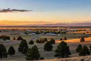 1238 Black Haw St, Elizabeth, CO 80107 - Photo 8
