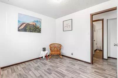5530 Crystal Way, Denver, CO 80239 - Photo 18