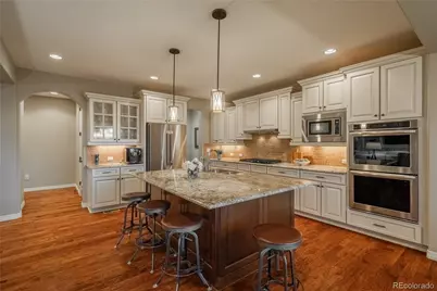 10715 Manorstone Drive, Highlands Ranch, CO 80126 - Photo 10