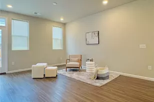 1070 Oak Cir, Denver, CO 80215 - Photo 4
