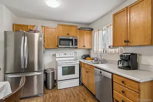3143 E 96th Pl, Thornton, CO 80229 - Photo 6